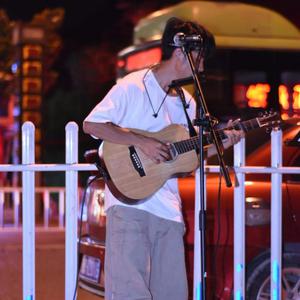 国产又粗又白又嫩又爽
